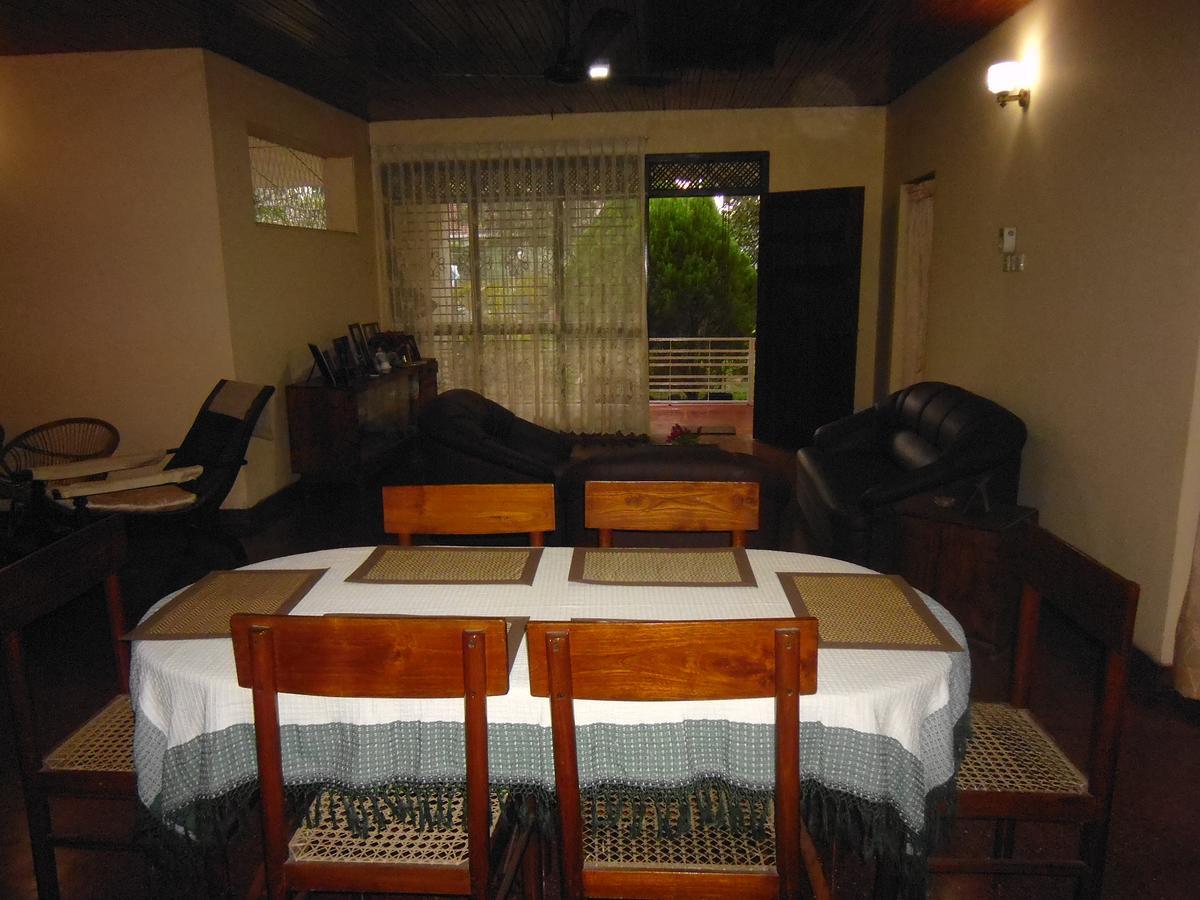 Mama'S Hostel By Taprobane Negombo Exterior foto